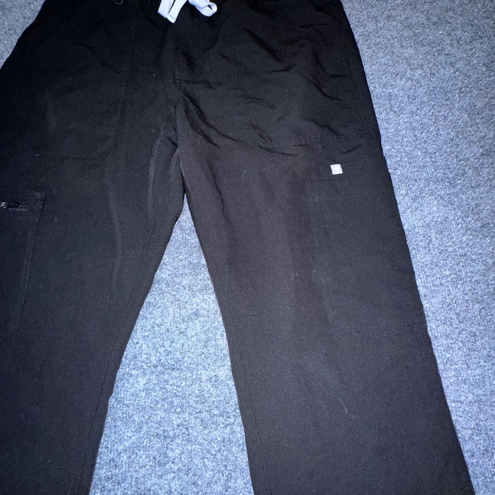 FIGS Technical Collection Cairo Scrub Pants Mens Large Black Cargo EM3001